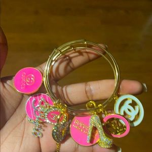 Charm bracelet $10